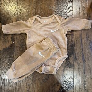 Nike Beige Kids Bodysuit Set